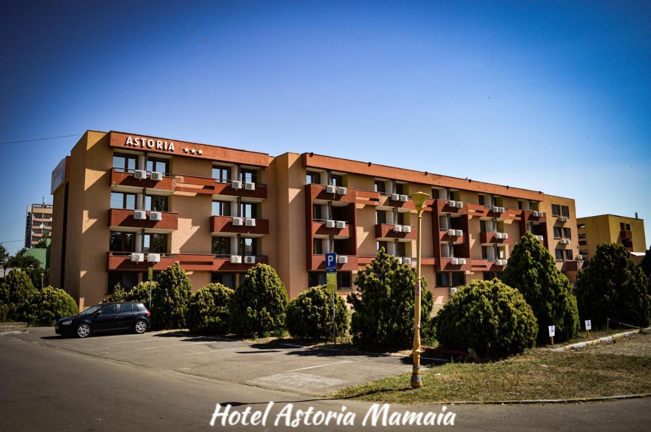 Hotel Astoria Мамая Екстериор снимка