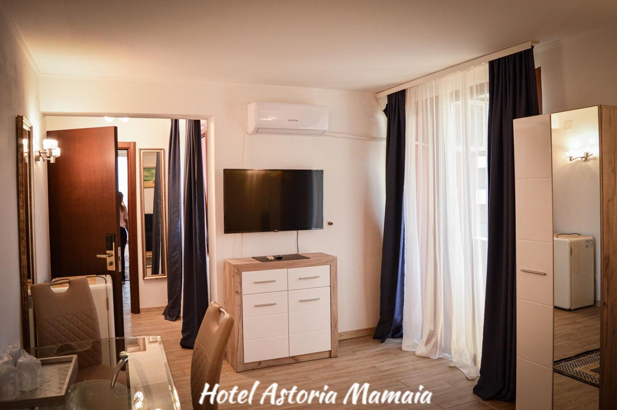 Hotel Astoria Мамая Екстериор снимка