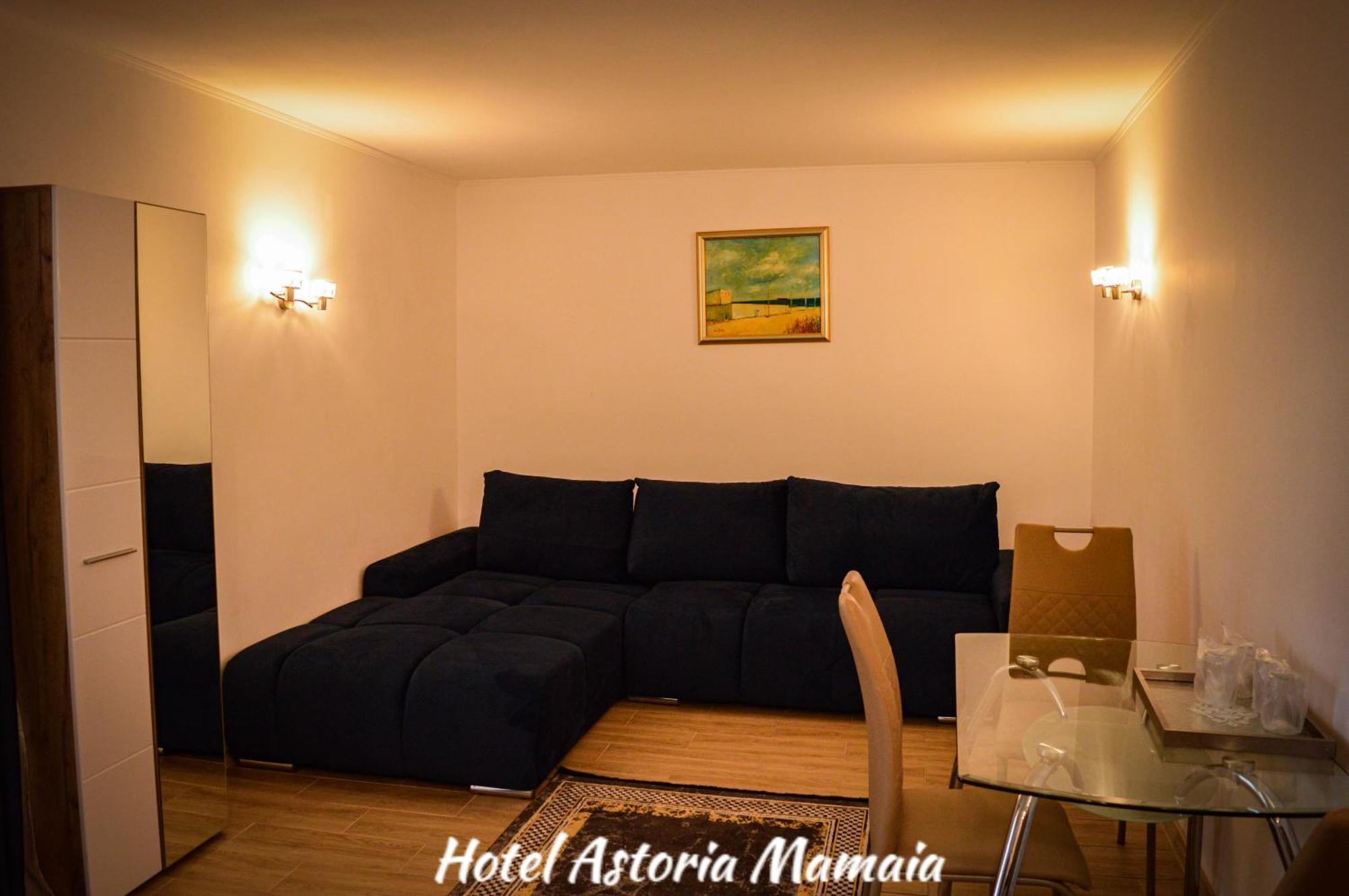 Hotel Astoria Мамая Екстериор снимка