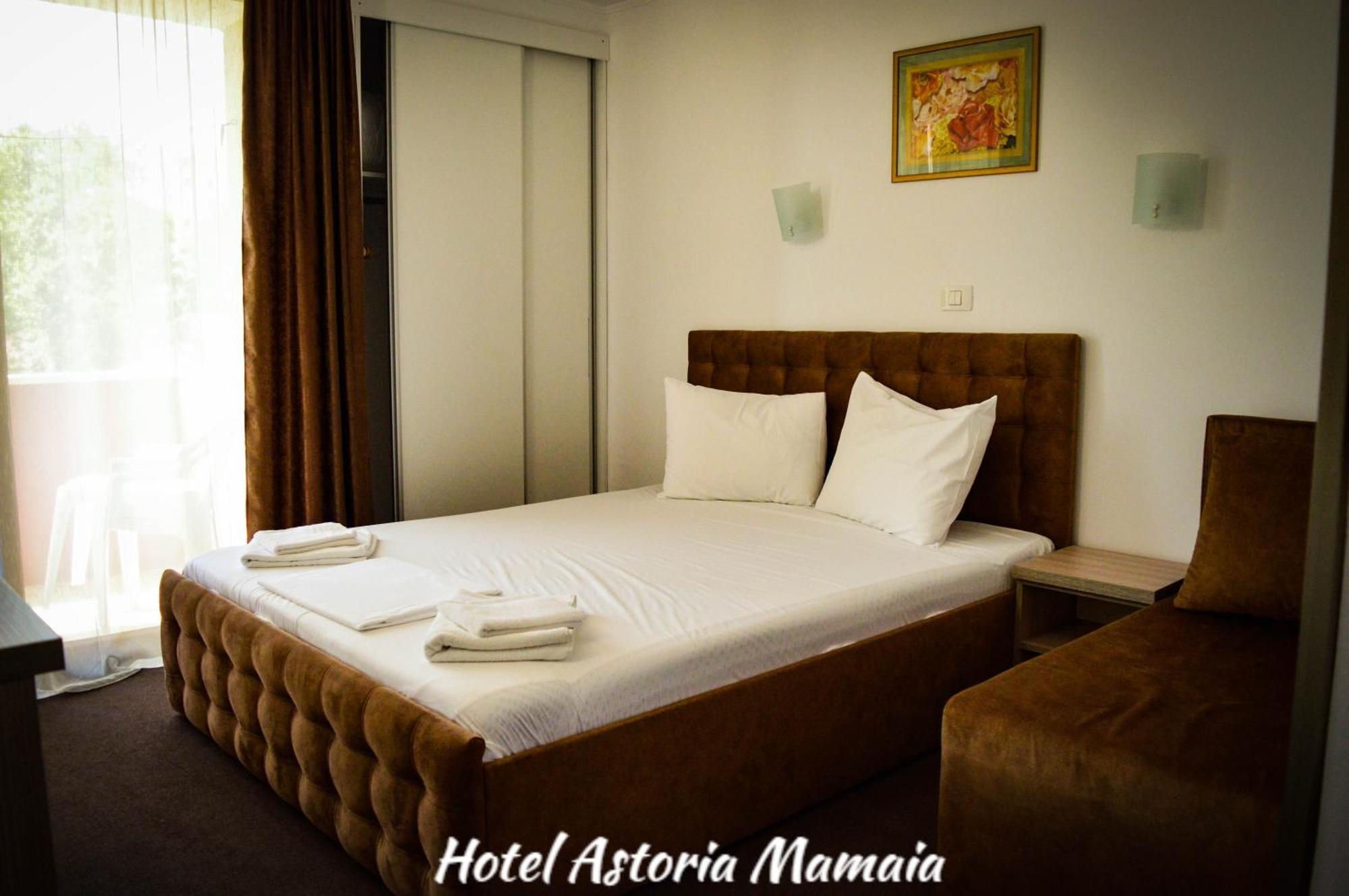 Hotel Astoria Мамая Екстериор снимка