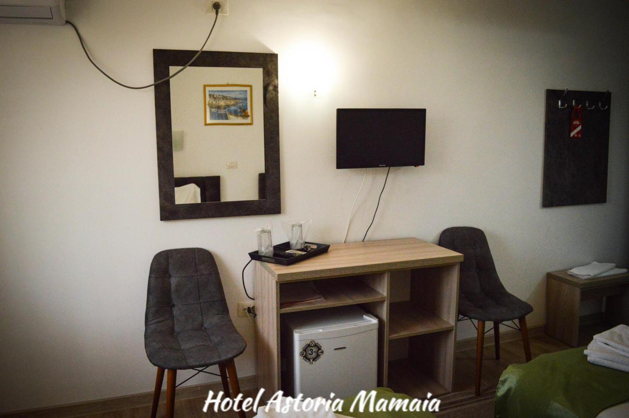 Hotel Astoria Мамая Екстериор снимка