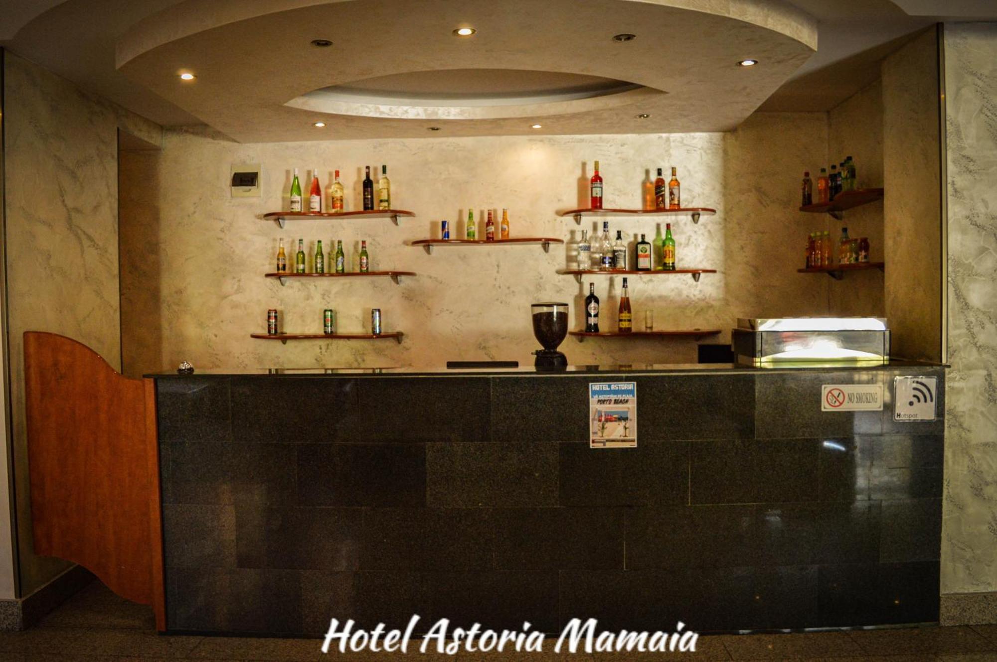 Hotel Astoria Мамая Екстериор снимка
